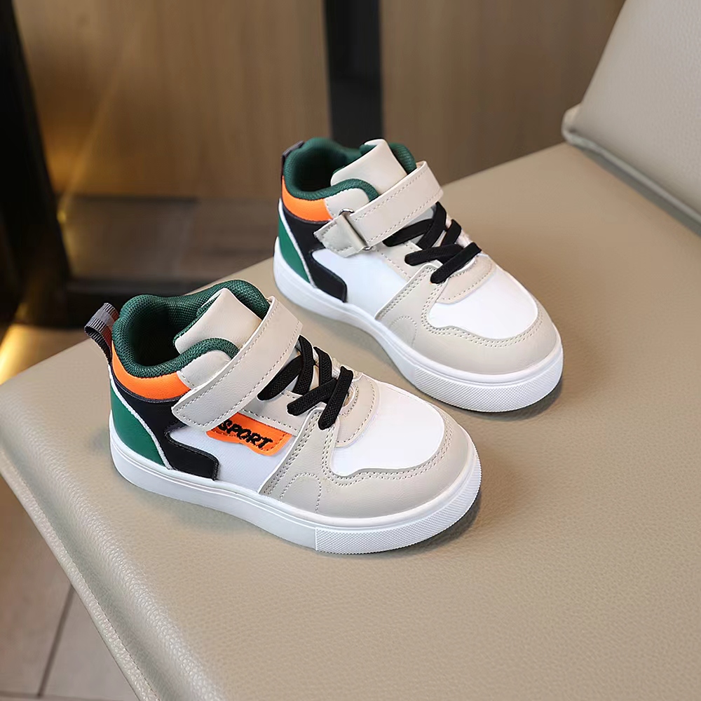 COMFY KIDS キッズ 3-8 歳用 グレー マルチカ - Sneaker Zone のレビューと価格