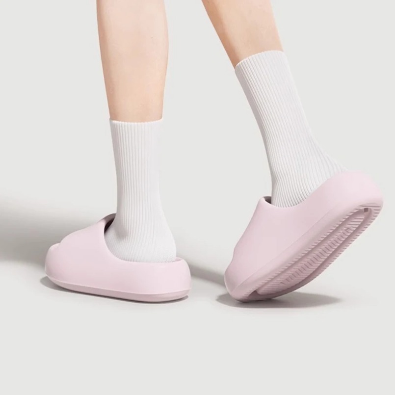 女性用ハウススリッパ クラウドラバープラットフォーム 夏用ソ - Sneaker Care Set のレビューと価格
