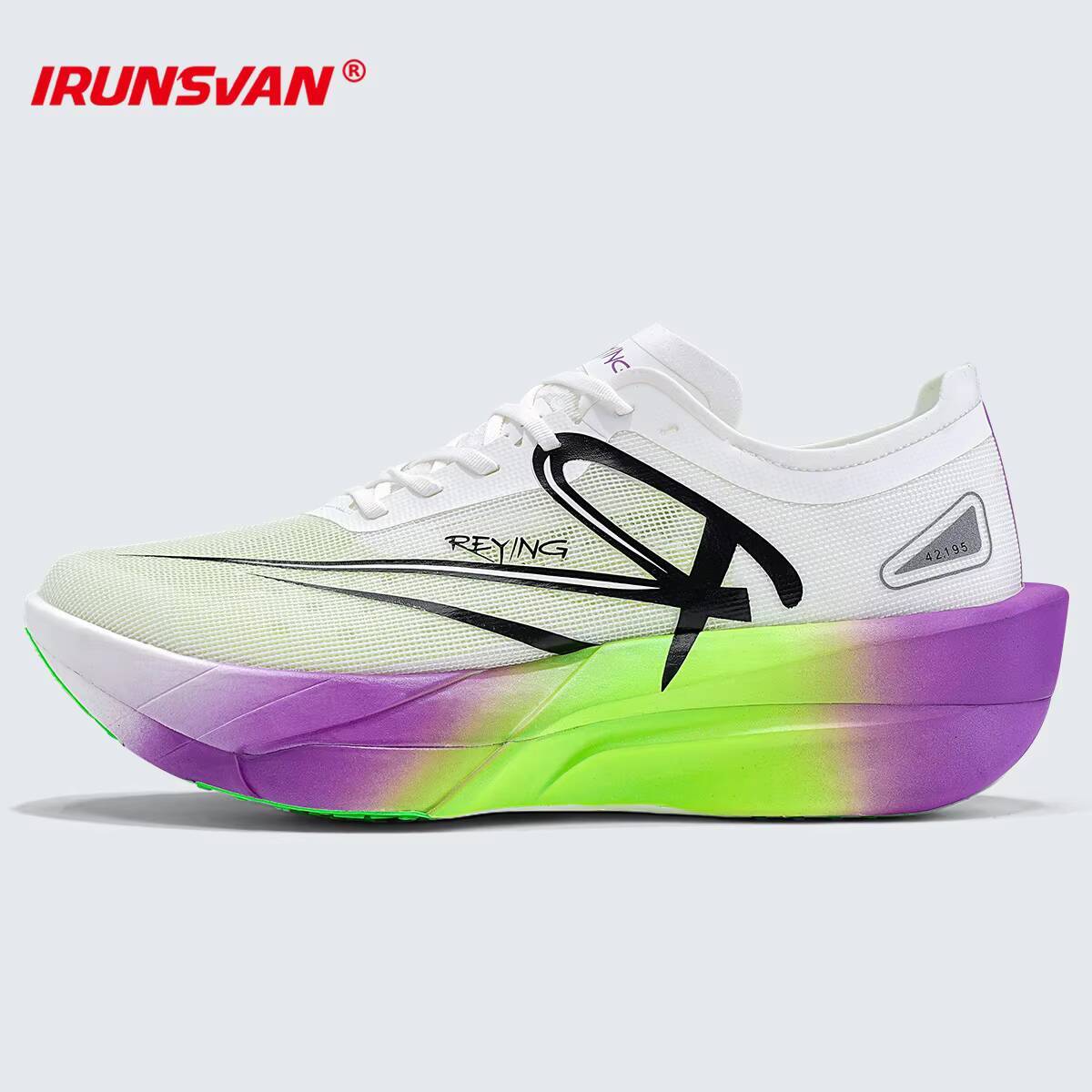 IRUNSVAN メンズ プロフェッショナル フルカーボン  - Sneaker Zone のレビューと価格